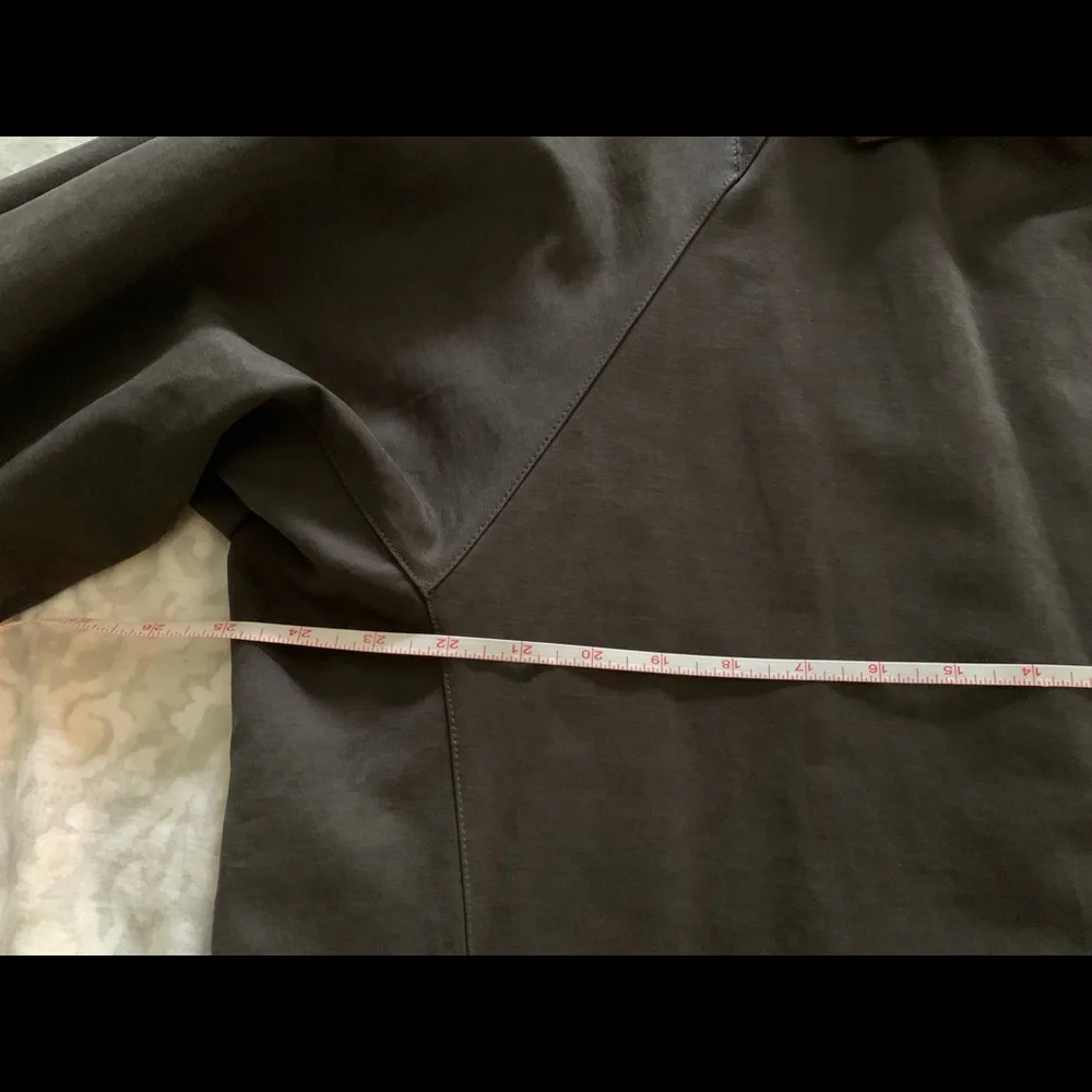 Korean-made outerwear - Picture 12 of 13